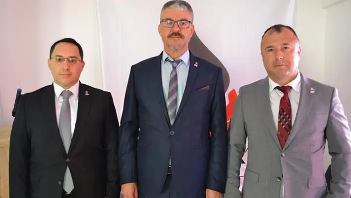 ZAFER PARTİSİ'NDE KONGRE HEYECANI