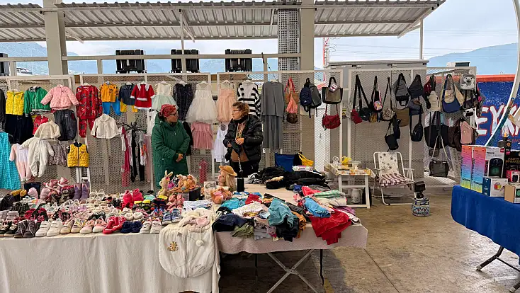 Patlangıç’ta ikinci el pazarı sakin başladı