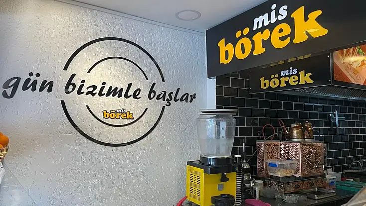 Sevgililer Günü'nde Fethiye Mis Börek'ten Yusuf Eymen'e sevgi dolu destek