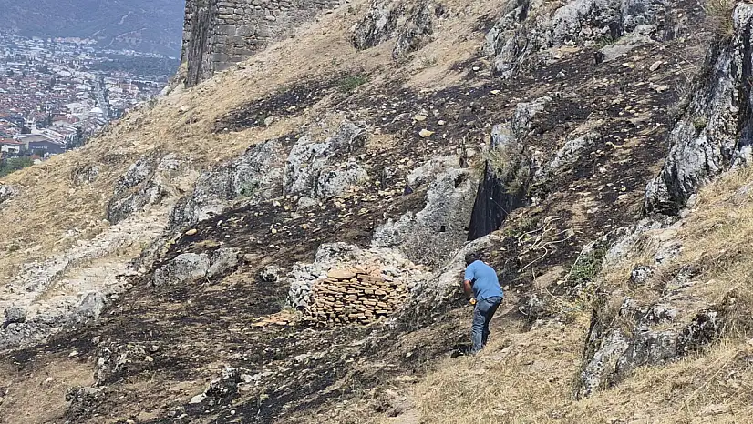 Amintas Kaya Mezarları'nda Ufak Çaplı Yangın