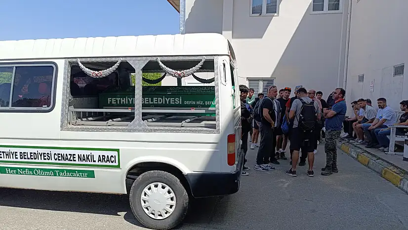 Fethiye Babadağ'da Paraşüt Kazasında Hayatını Kaybedenlerin Cenazeleri Hastaneye Getirildi