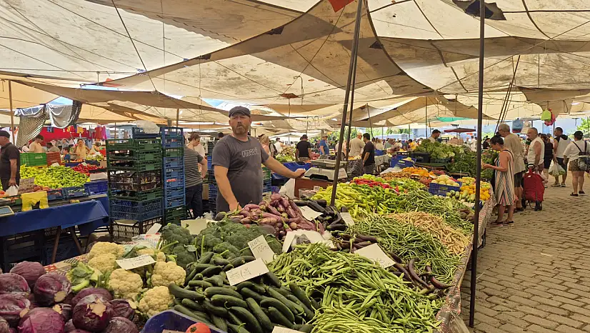 Fethiye Pazar Pazarı Esnafı Gürsu, İşlerin Zayıf Olduğunu Söyledi