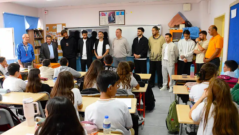 Fethiyespor, Minik Taraftarın Davetini Kırmadı