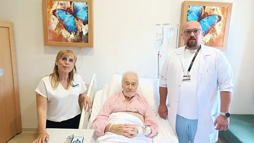 İngiliz Hasta, Fethiye'de Kapalı Omurga Tümörü Operasyonuyla Sağlığına Kavuştu