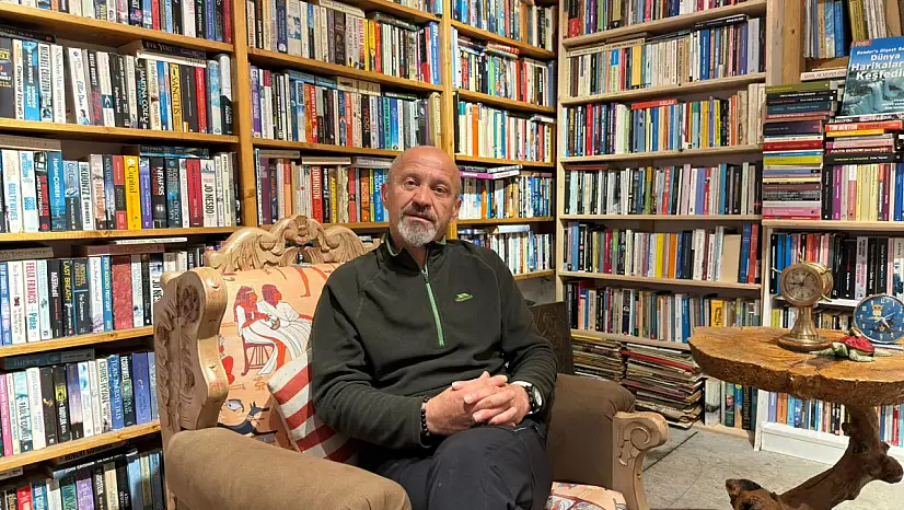 Sahaf Cumhur Durmaz, 'Fethiye'de kitap satışları düşüşte'
