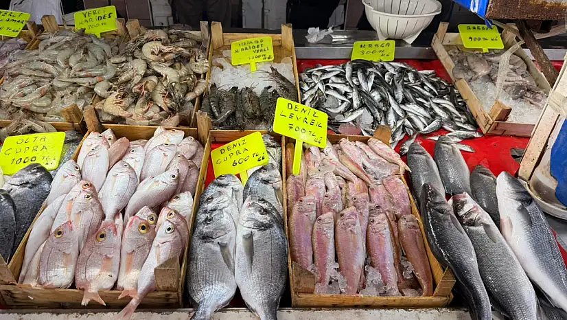 Yeni yılın ilk gününde tezgahlardaki balık fiyatları