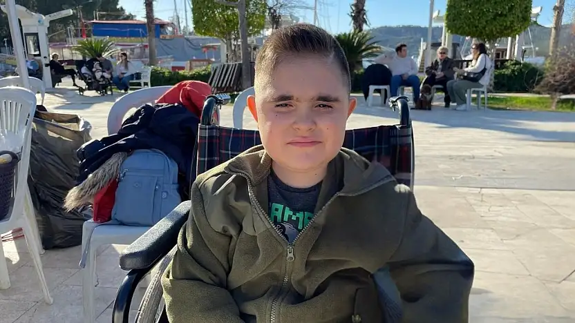 FETAV'dan 'Yusuf Eymen'e Umut Ol' çağrısı: Beşkaza Meydanı'nda yürekler bir oldu