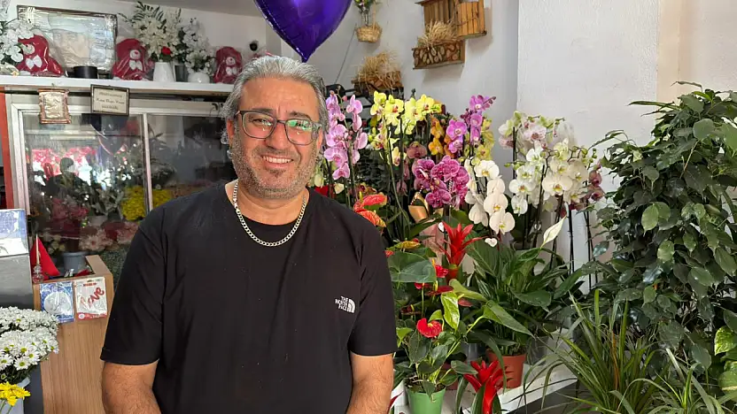 Öğretmenler Günü'nde çiçekçilerde yoğunluk