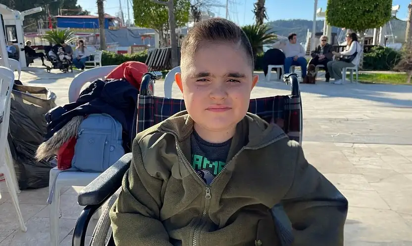 FETAV'dan 'Yusuf Eymen'e Umut Ol' çağrısı: Beşkaza Meydanı'nda yürekler bir oldu