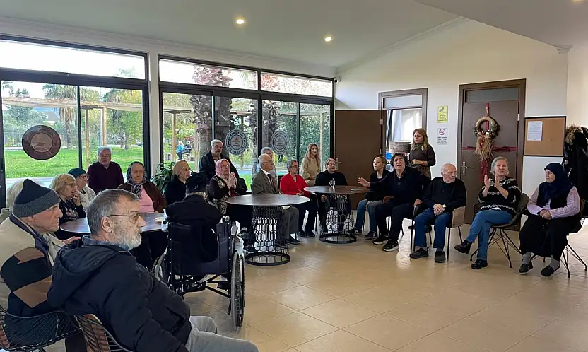 Fethiye Alzheimer Derneği'nde müzik dolu anlar