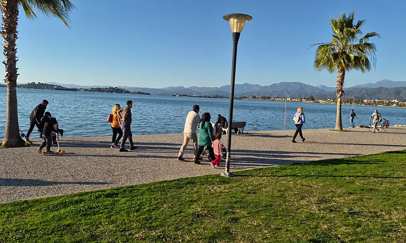 Fethiye'de Aralık ayında yazdan kalma günler