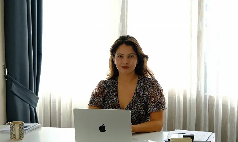 Fethiye'de Psikolog Aybüke Aksoy, 'Farkındalık, zihni boşaltmak değil eğitmektir'