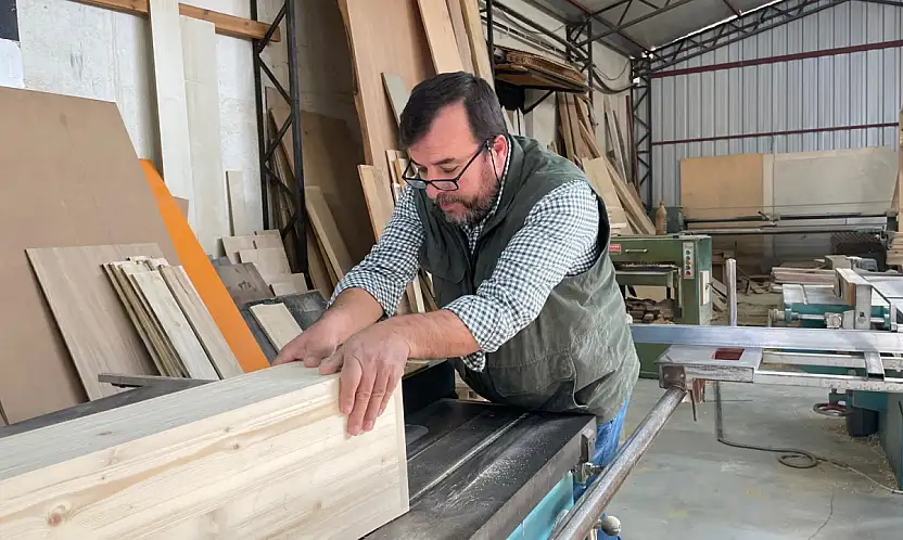 Fethiye'de sipariş üzerine mobilya üretimi: Çırak bulmak zor