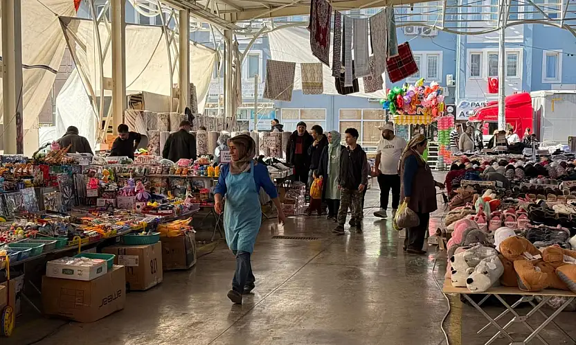 Fethiye'de Sosyete Pazarı 20 Şubat'a kadar ziyaret edilebilecek