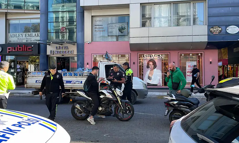 Fethiye'de trafik ekiplerinden motosiklet sürücülerine sıkı denetim