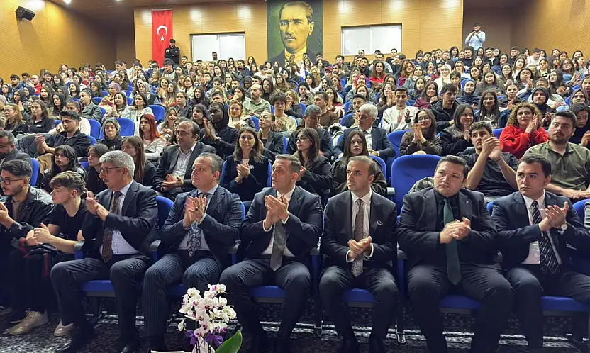 Fethiye'de 'Üniversitelilere siber dolandırıcılık uyarısı'