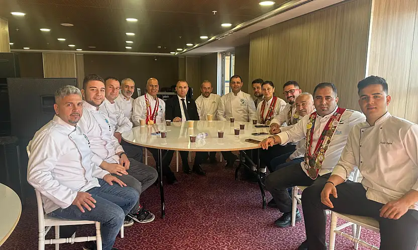 Fethiye'nin genç şefleri İstanbul'da gurur yaşattı