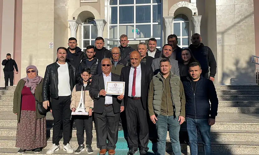 Fethiye Pazarcılar Odası'nda yeni dönem: Başkan Halil Ayat mazbatasını aldı