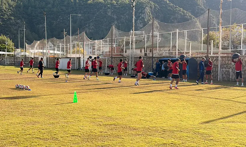 Fethiyespor'da Sait Karafırtınalar ile ilk antrenman