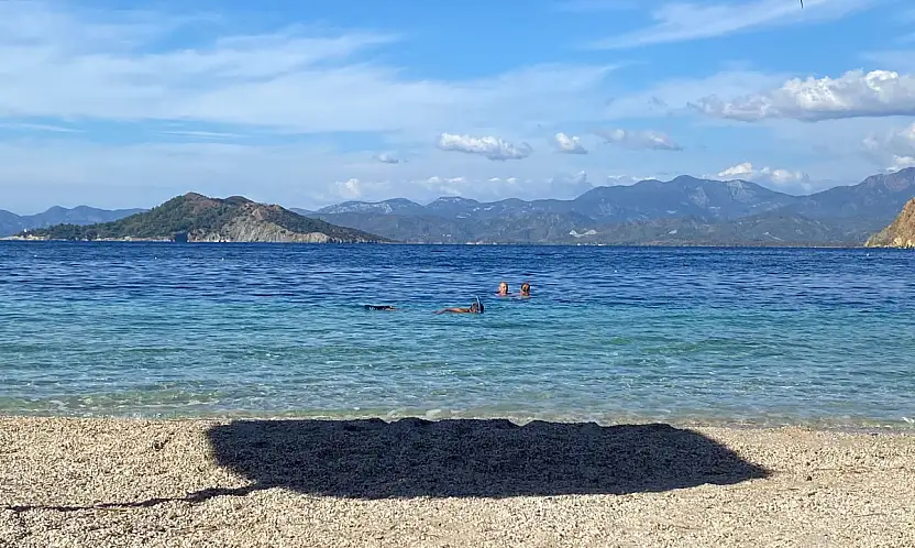 Halk güneşin tadını çıkarıyor