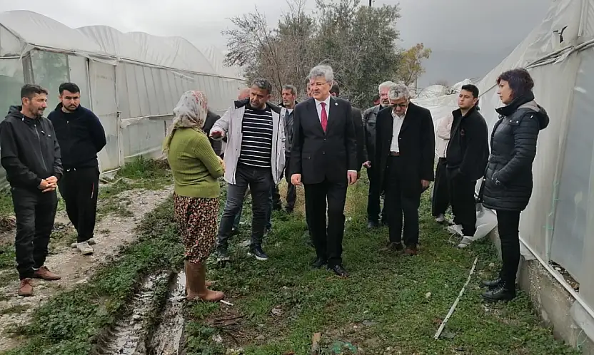 İYİ Partili Ergün'den Hasar Gören Seralara İnceleme