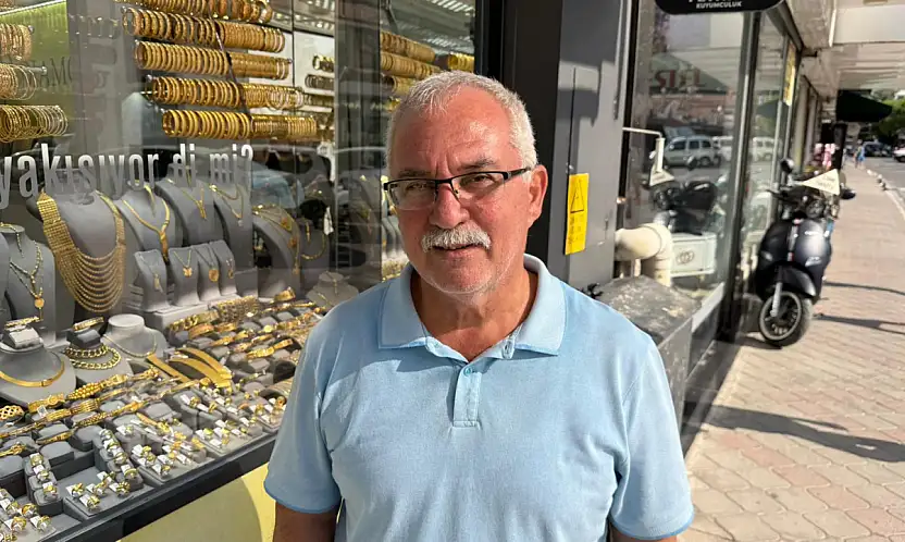 Kuyumcu Salih Ulutürk: 'Altın Genel Olarak Yükseliş Trendinde'