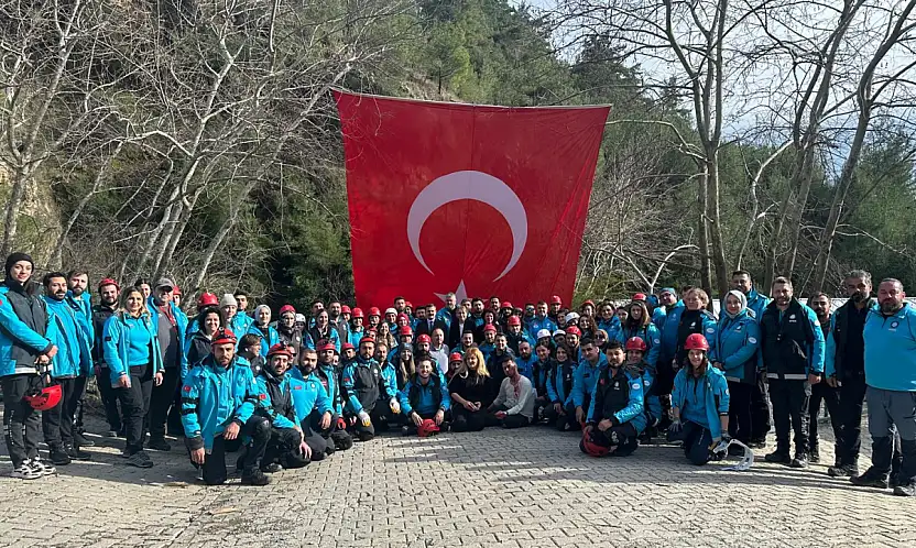 Muğla UMKE'den afetlere yönelik kapsamlı eğitim tatbikatı