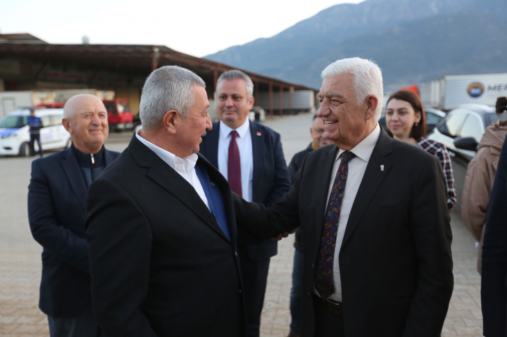 Başkan Gürün 'Karaçulha Hali'mizdeki Ürün pazarlama alanı ve tesisimiz üreticilerimizin dört mevsim hizmetinde olacak'